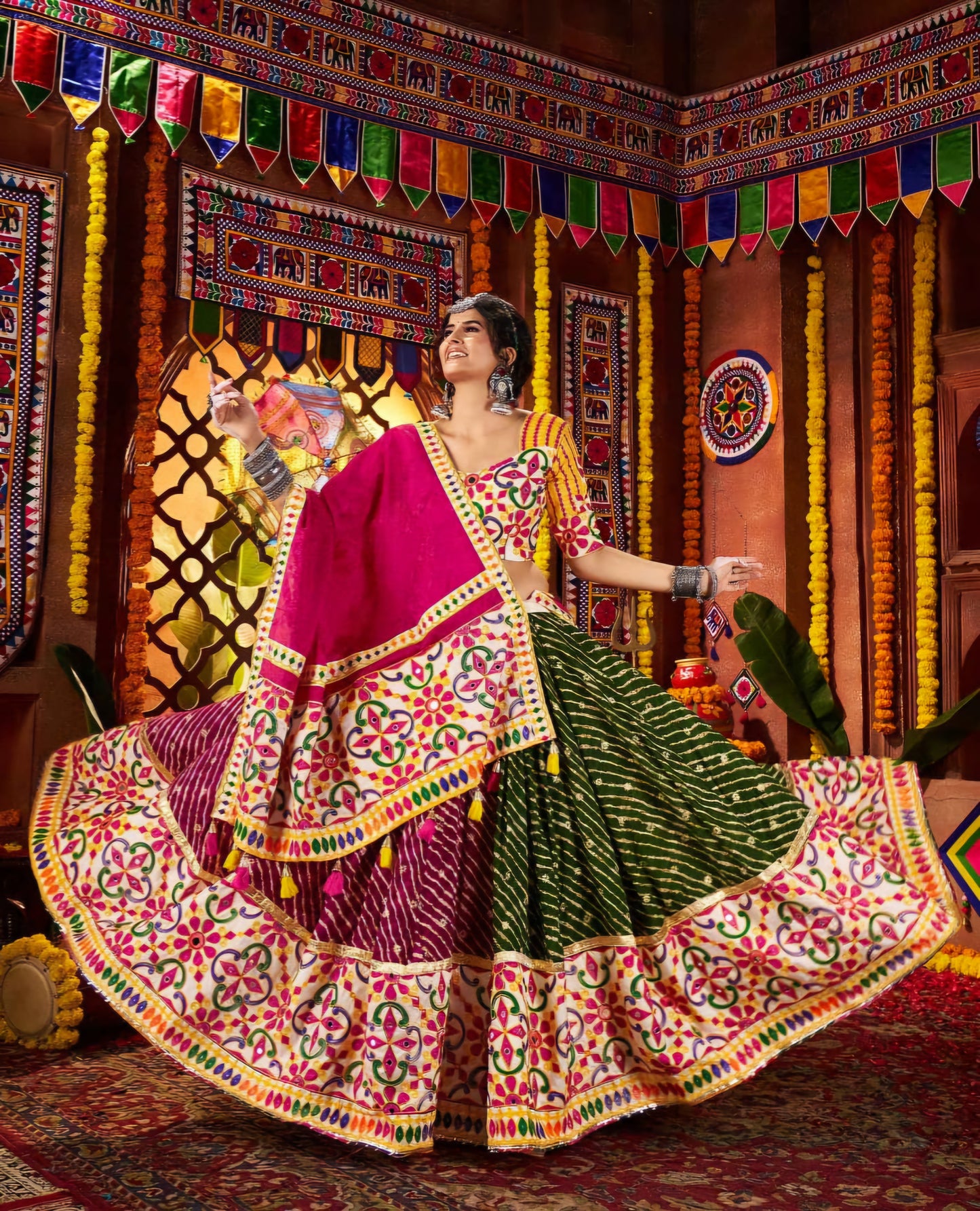 LEHERIYA 3 PIECE NAVRATRI LEHENGA CHOLI SET