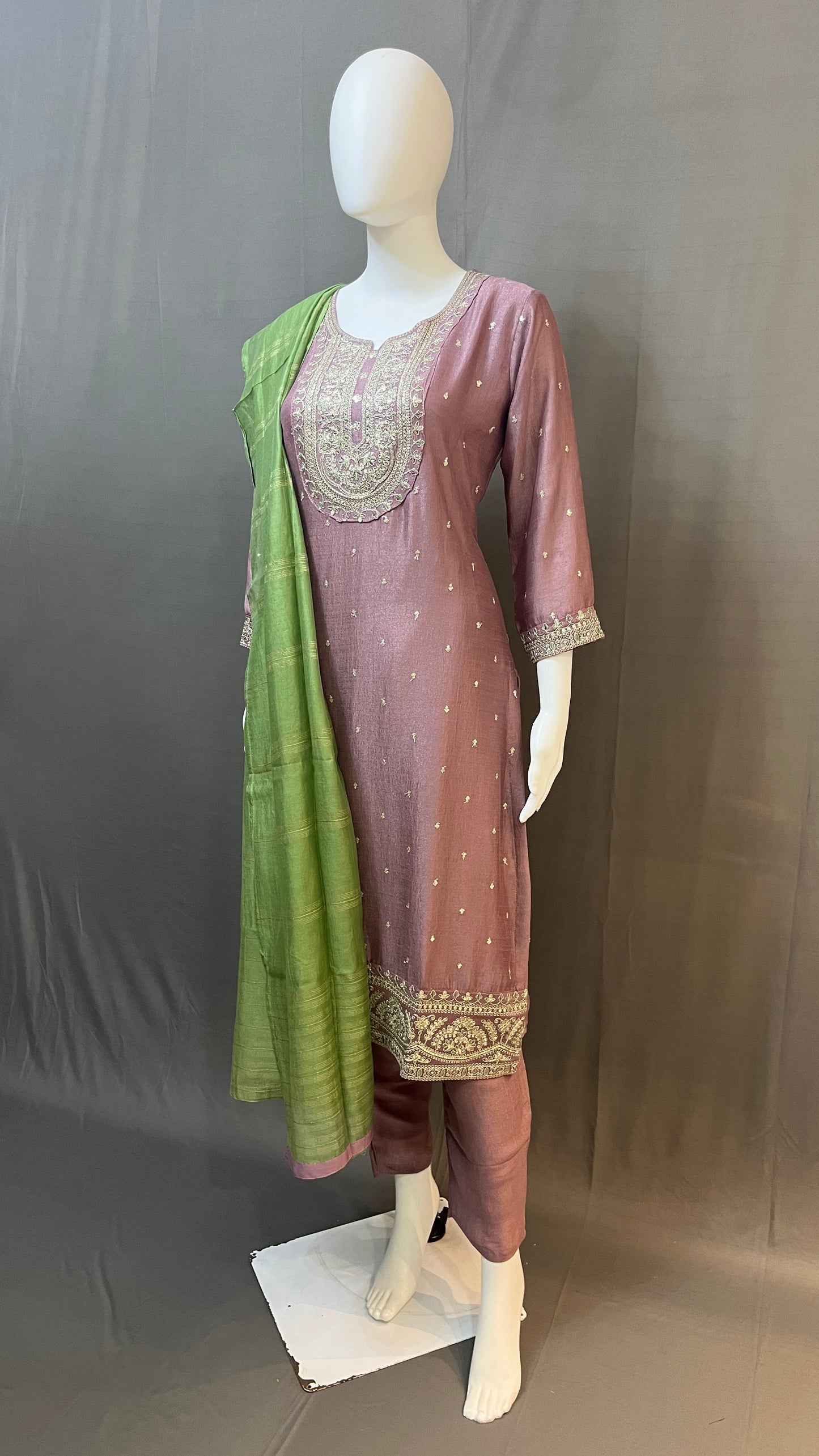 DOLA SILK 3 PIECE SUIT
