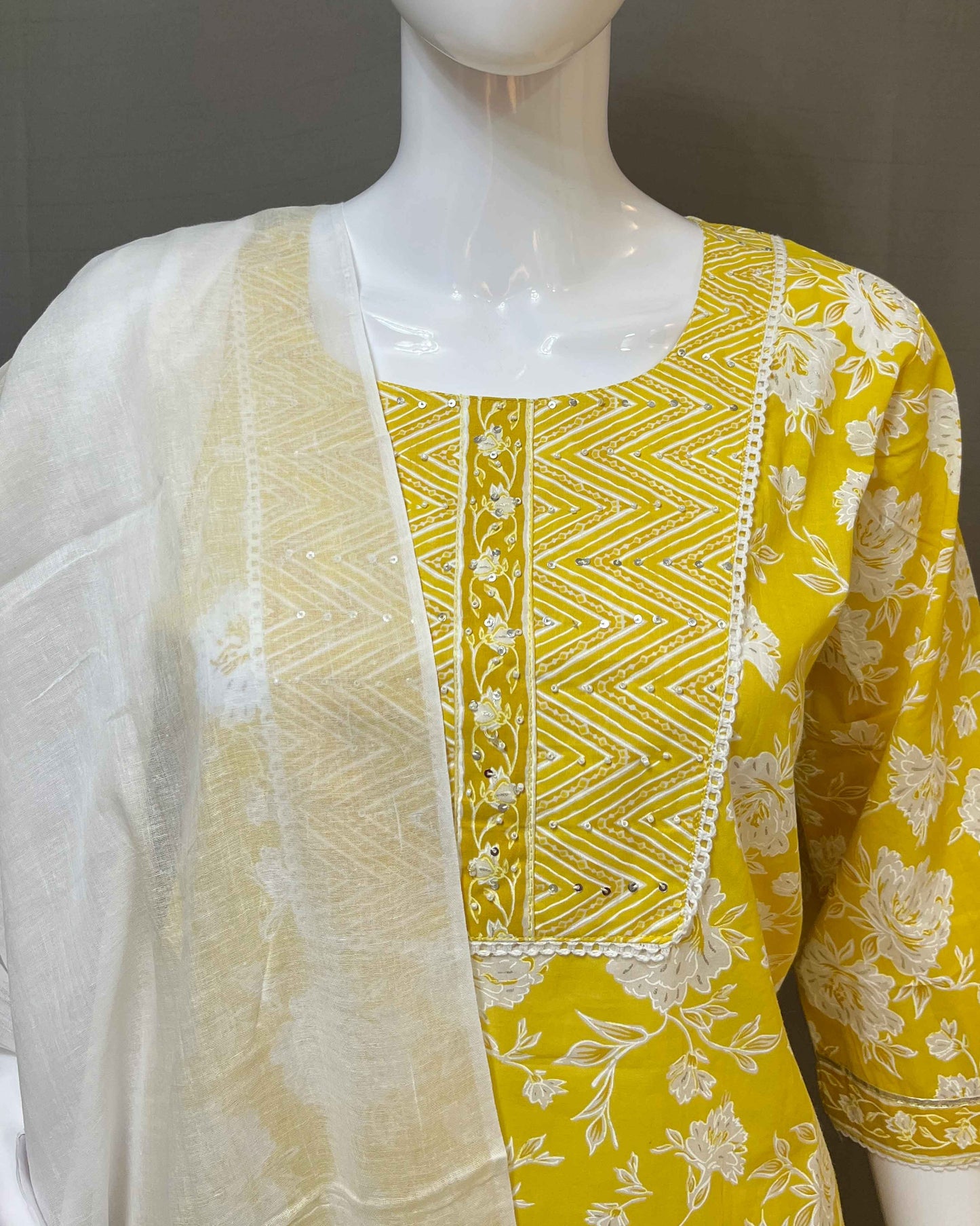 Floral print cotton 3 piece stitched suit