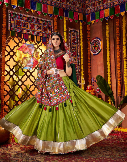 3 PIECE NAVRATRI LEHENGA CHOLI